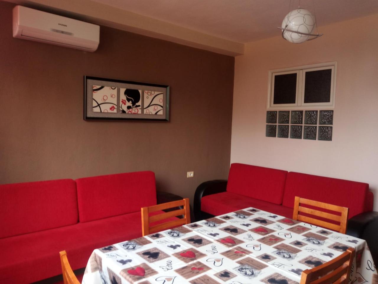 Elio'S Holiday Home Pogradec Zewnętrze zdjęcie